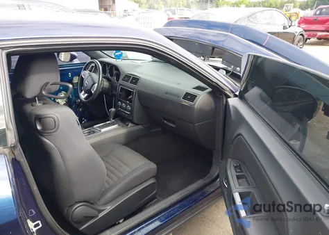 2013 Dodge Challenger Sxt из США, поврежденный, VIN 2C3CDYAG8DH627806